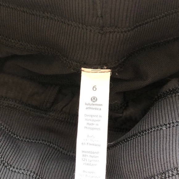 Lululemon Dance Studio Crops - Picture 4 of 4